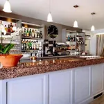Hotel Restaurant Du Lauragais Logis De France Villefranche-de-Lauragais