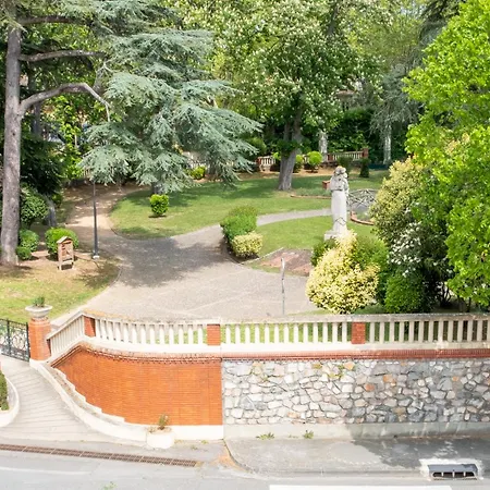 Restaurant Du Lauragais Logis De France