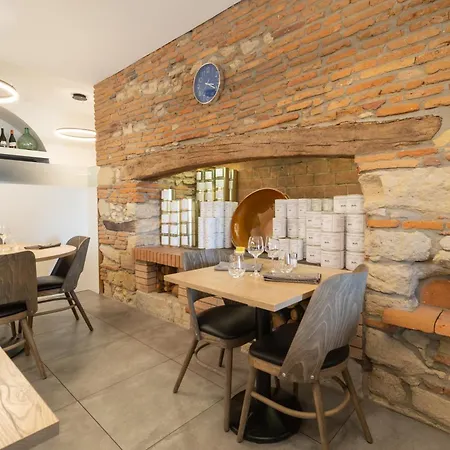 Szálloda Restaurant Du Lauragais Logis De France 2*