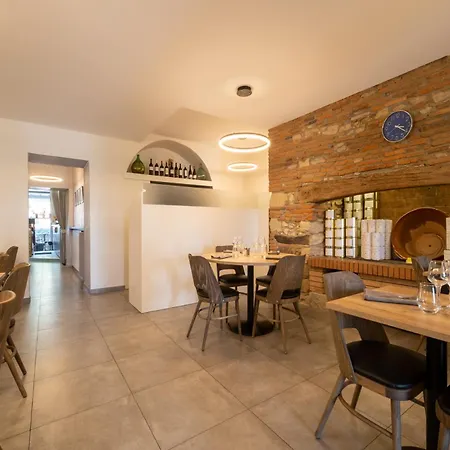 Szálloda Restaurant Du Lauragais Logis De France Villefranche-de-Lauragais