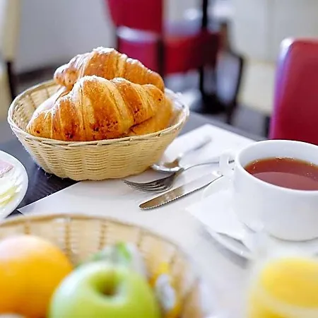 Restaurant Du Lauragais Logis De France Hotel Villefranche-de-Lauragais
