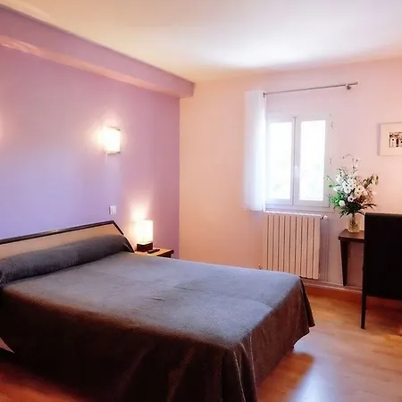 מלון Restaurant Du Lauragais Logis De France 2*