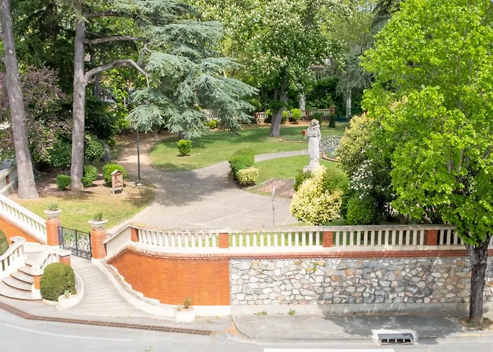 Restaurant Du Lauragais Logis De France