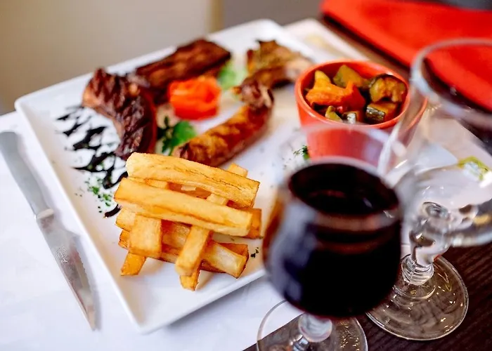 Restaurant Du Lauragais Logis De France Villefranche-de-Lauragais